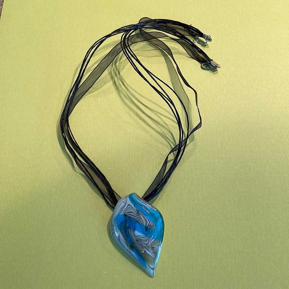 Necklace Tear Drop Shape Glass              Teal & White & Gold Swirl